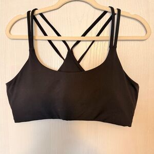 Fabletic’s Women's Black Strappy Sports Bra